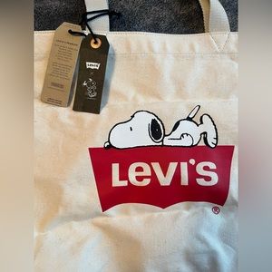 Levi’s Snoopy Limited Edition tote bag BNWT